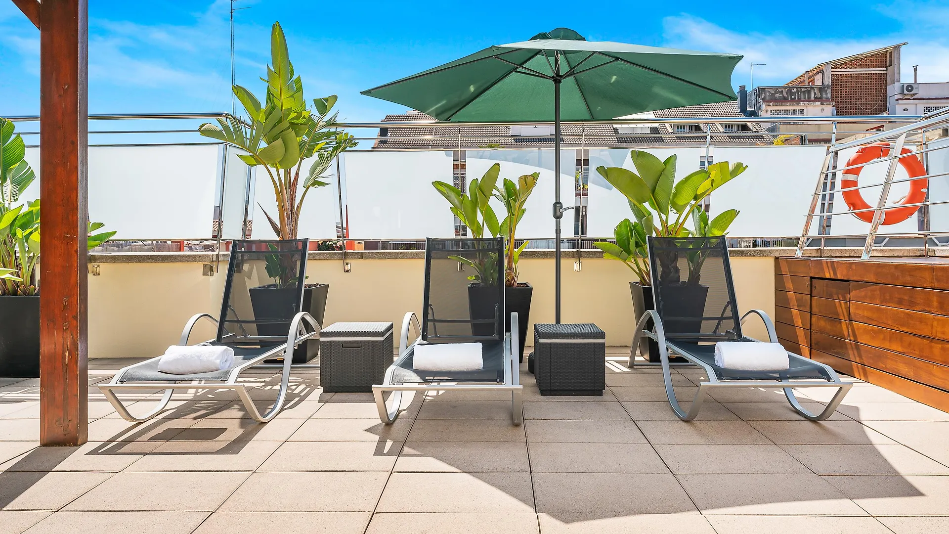 Acacia Suite Barselona 4*,
