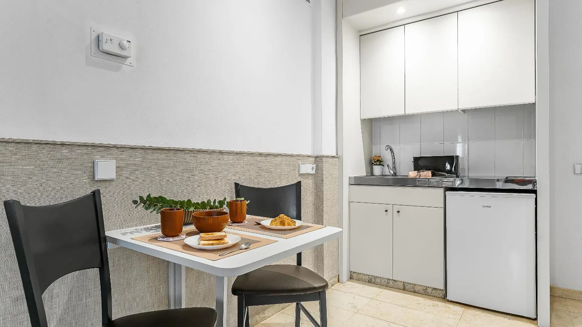 Acacia Suite Barselona Apart Otel
